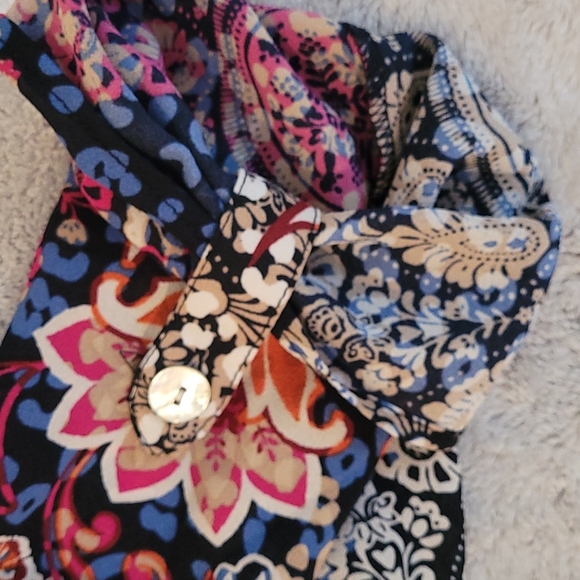 RUBY RD. Multicolor button blouse.  Tie in front. Sz PM, polyester - Picture 2 of 6